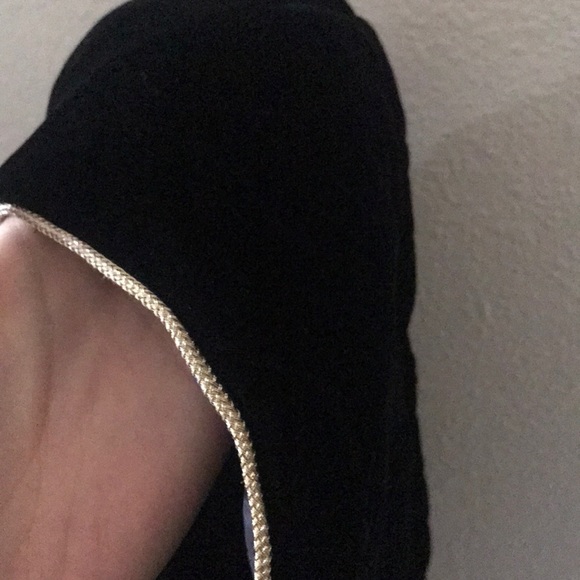 Vintage 90s y2k cropped black velvet and gold rope trim jacket - Picture 6 of 8